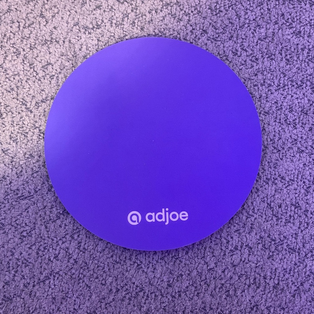 Adjoe mouse pad